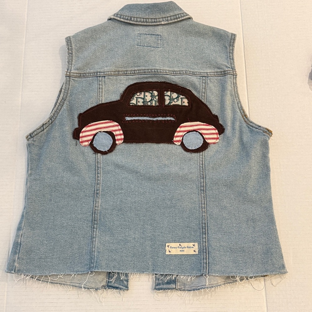 Reimagined Upcycled Denim Jacket VW Designer Inspired Back Patch Panel Sz M - Picture 2 of 4